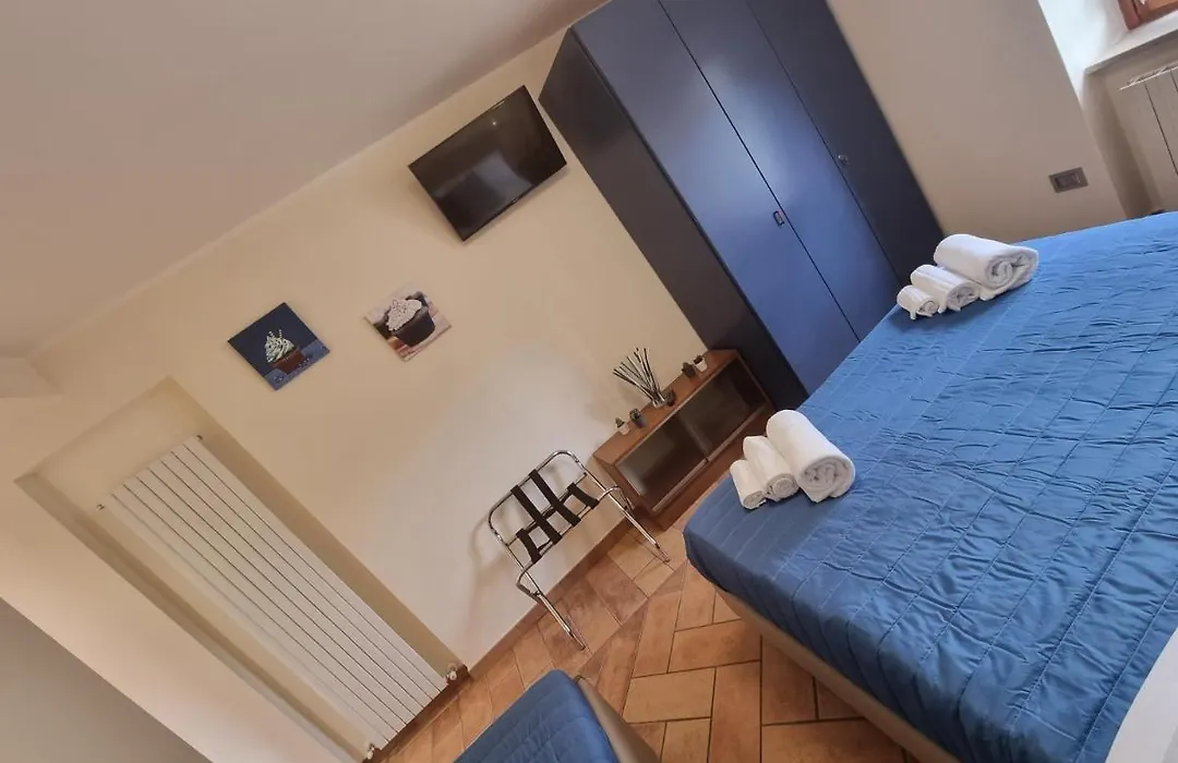 Lucyben Guesthouse-1